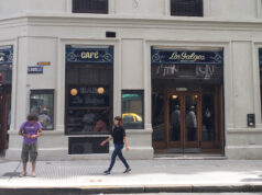 Los Galgos siguen en carrera