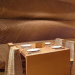 Silla de Cartón en Carboard café