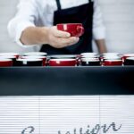 EXPRESSION PRO_Noi servint cafè